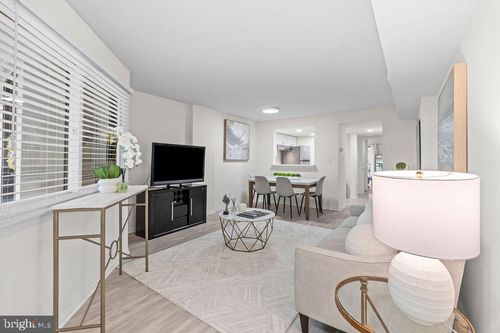 16-1951 Sagewood Ln, RESTON, VA, 20191-5409 | Card Image