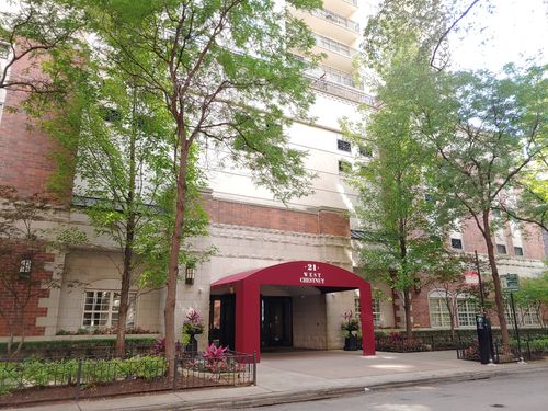 apt-602-21 W Chestnut St, Chicago, IL, 60610-3367 | Card Image
