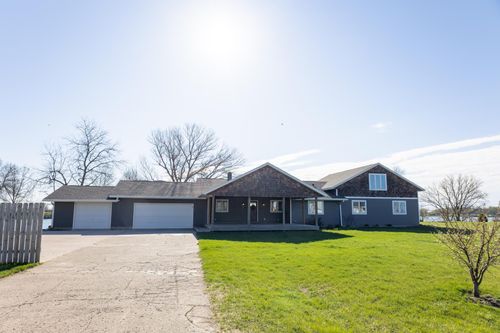 912 S Lafayette Avenue, Fulda, MN, 56131 | Card Image