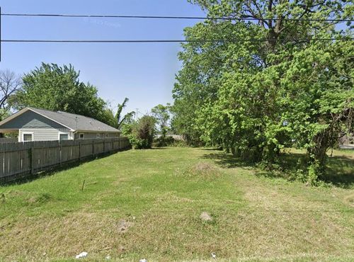 4707 Nichols Street, Houston, TX, 77020 | Card Image