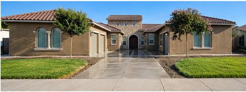 3601 W Lark Avenue, Visalia, CA, 93291 | Card Image
