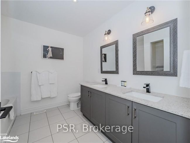 51 Rockmount Cres, House attached with 3 bedrooms, 3 bathrooms and 2 parking in Gravenhurst ON | Image 19