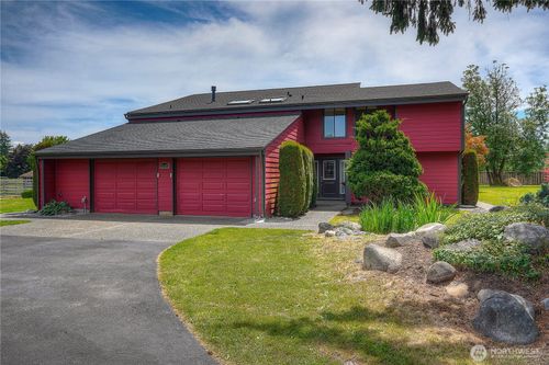 18109 28th Ave E, Tacoma, WA, 98445-4354 | Card Image