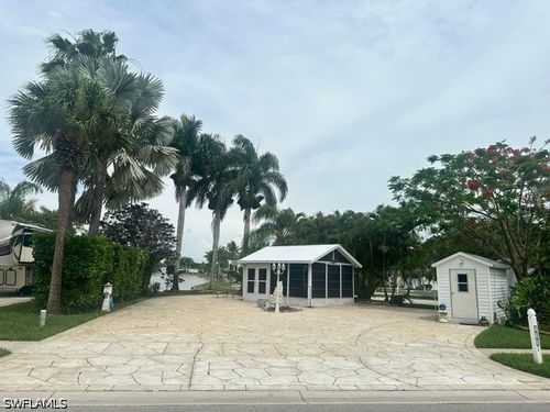1112 Platinum Lake Ln, NAPLES, FL, 34114-9204 | Card Image