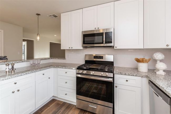 12707 Pleasant Grove Rd, House other with 4 bedrooms, 3 bathrooms and 2 parking in Cypress TX | Image 19