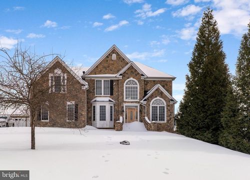 8400 Summit Ave, WINDSOR MILL, MD, 21244-1170 | Card Image