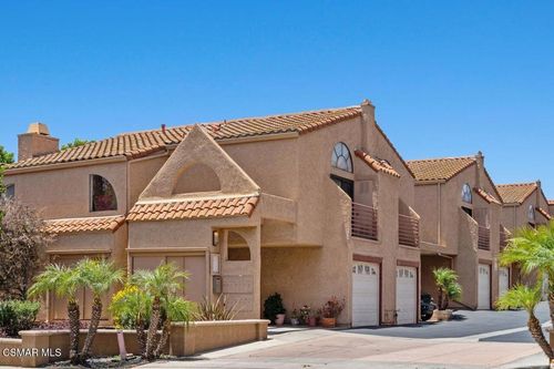 19-5291 Colodny Dr, Agoura Hills, CA, 91301-2650 | Card Image