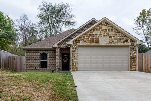206 Willowbrook Ave, Tyler, TX, 75702-6661 | Card Image