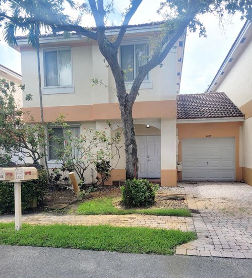 4-7-6639 Hidden Cove Dr, Davie, FL, 33314-7111 | Card Image
