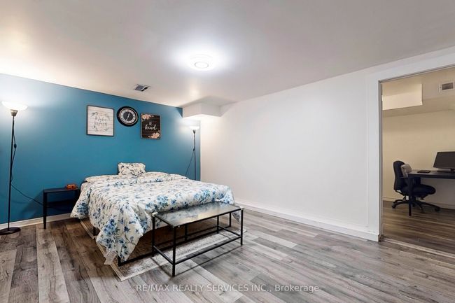 37 - 960 Glen St, Condo with 3 bedrooms, 2 bathrooms and 1 parking in Oshawa ON | Image 19