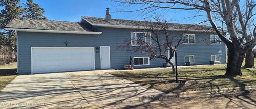 2691 Sundance Drive, Dickinson, ND, 58601 | Card Image