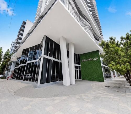 809-1010 Sw 2nd Ave, Miami, FL, 33130-4456 | Card Image