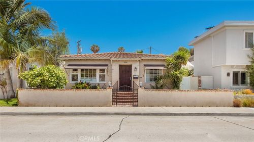 5555 Riviera Walk, Long Beach, CA, 90803-3919 | Card Image