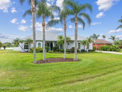 3741 Peacock Dr, Melbourne, FL, 32904-9506 | Card Image