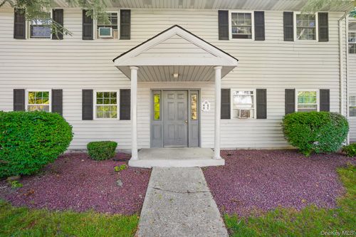 d-15 Fern Court, Fishkill, NY, 12524 | Card Image