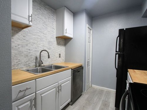 apt-2312-260 El Dorado Blvd, Webster, TX, 77598-2248 | Card Image