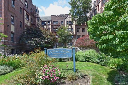 a2-604 Tompkins Ave, Mamaroneck, NY, 10543-3752 | Card Image