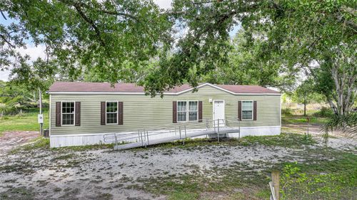 9827 Se Hoth Rd, Arcadia, FL, 34266-7726 | Card Image