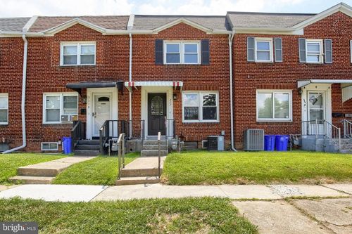 3117 N 6th St, HARRISBURG, PA, 17110-2710 | Card Image
