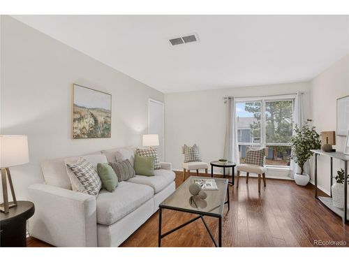 f15-7205 S Gaylord St, Centennial, CO, 80122-1697 | Card Image