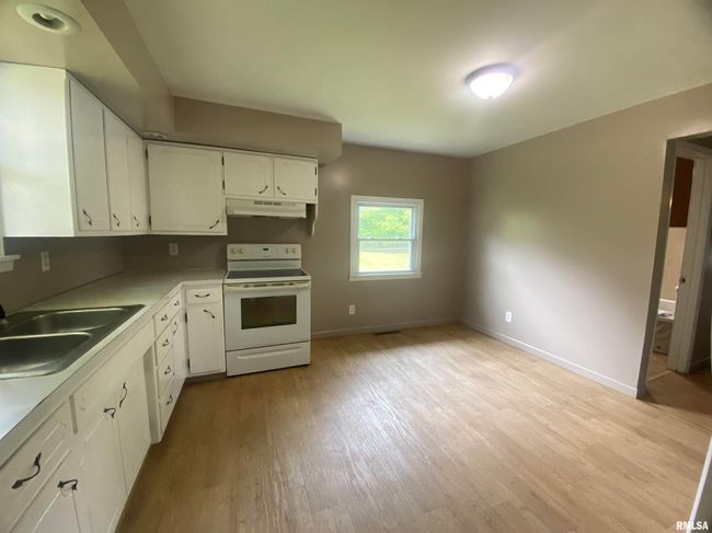 22545 Thompsonville Lake Rd, House other with 3 bedrooms, 2 bathrooms and null parking in Thompsonville IL | Image 12