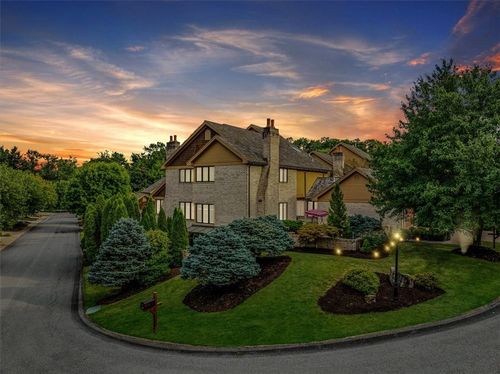 134 Village Ct, Pittsburgh, PA, 15241-2474 | Card Image