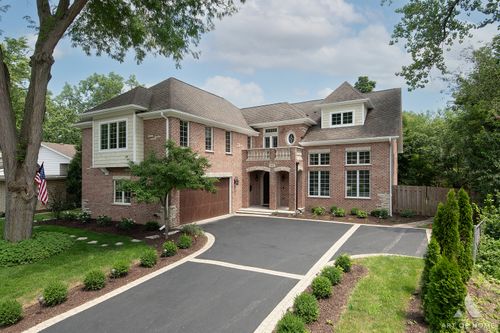 1635 Sequoia Trl, Glenview, IL, 60025-2020 | Card Image