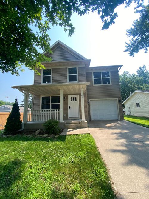 607 1st Ave Sw, Pine Island, MN, 55963-9131 | Card Image