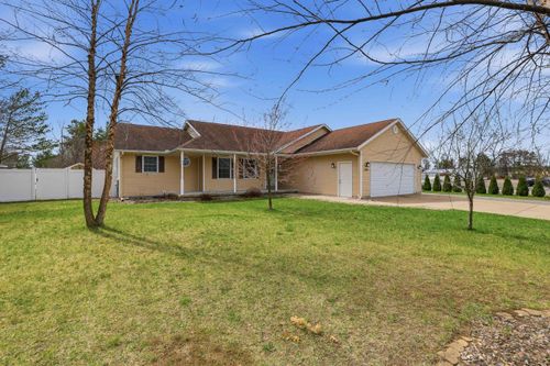 3200 Mirage Cir, PLOVER, WI, 54467-3463 | Card Image