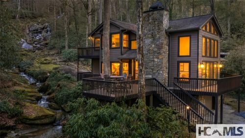 390 Gantes Gulch Rd, Highlands, NC, 28741-8871 | Card Image