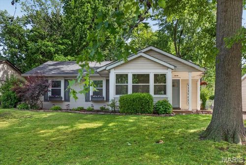 9954 Clearwater Drive, Unincorporated, MO, 63123 | Card Image