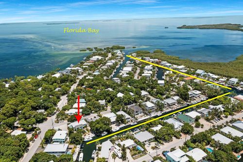 202 Navajo St, Tavernier, FL, 33070-2119 | Card Image