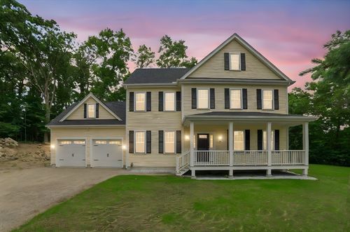 3 Hillside Ave, Westford, MA, 01886-1201 | Card Image