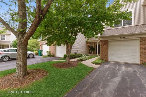 1358 Longchamps Ct, Grayslake, IL, 60030-3786 | Card Image