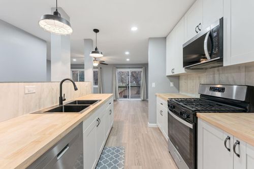 8765 Ironwood Ave S, Cottage Grove, MN, 55016-3334 | Card Image