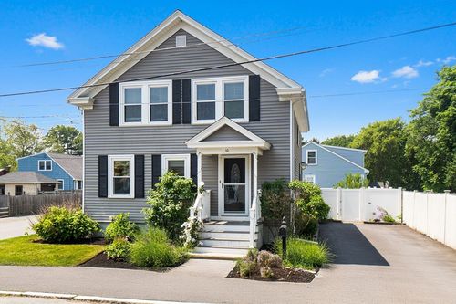 10 Saunders Rd, Lynn, MA, 01904-1571 | Card Image