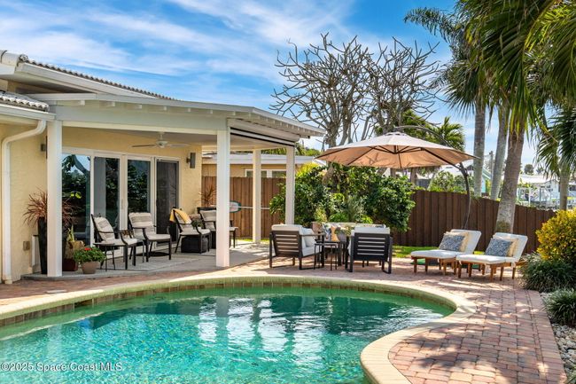 561 Capri Rd, House other with 4 bedrooms, 4 bathrooms and null parking in Cocoa Beach FL | Image 62