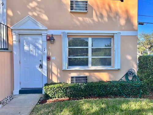 1-101 S Golfview Rd, Lake Worth Beach, FL, 33460-4267 | Card Image