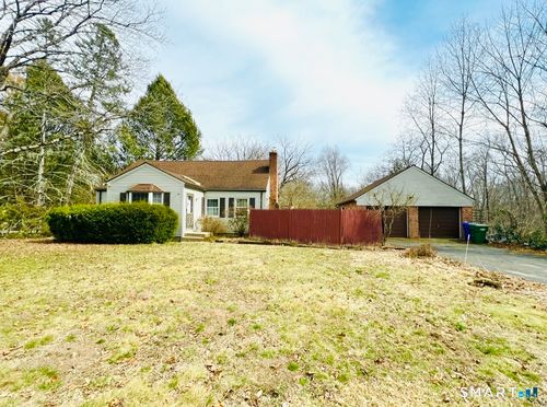 95 Dyer Ave, Collinsville, CT, 06019-3233 | Card Image