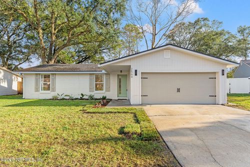 2564 Stern Dr S, Jacksonville, FL, 32233-2917 | Card Image