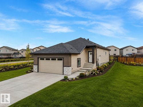 36 Dalquist Bay, Leduc, AB, T9E1N7 | Card Image