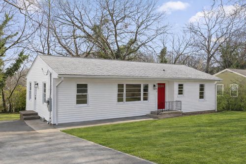 3752 E Abercrombie Cir, Chattanooga, TN, 37415-4402 | Card Image