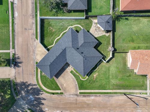 115 N 10th St, Mabank, TX, 75147-9402 | Card Image