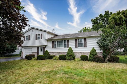228 Cross Gates Rd, Rochester, NY, 14606-3311 | Card Image