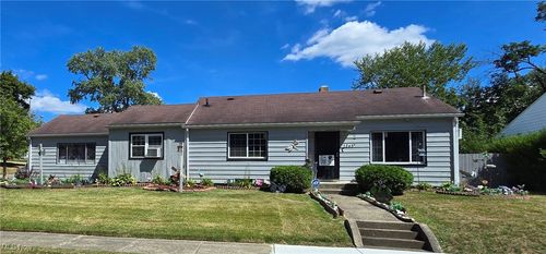 1245 Greenwood Ave, Akron, OH, 44320-3434 | Card Image
