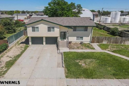 1414 Q St, Bridgeport, NE, 69336-4006 | Card Image