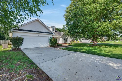 226 Spring Chase Circle, Bonaire, GA, 31005 | Card Image