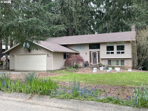 22285 Se Ridgeview Dr, Damascus, OR, 97089-8307 | Card Image
