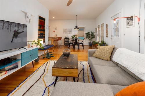 1-44 Marble Ave, Burlington, VT, 05401-4733 | Card Image