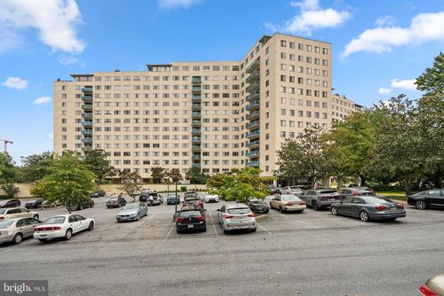 1008-10201 Grosvenor Pl, NORTH BETHESDA, MD, 20852-4617 | Card Image